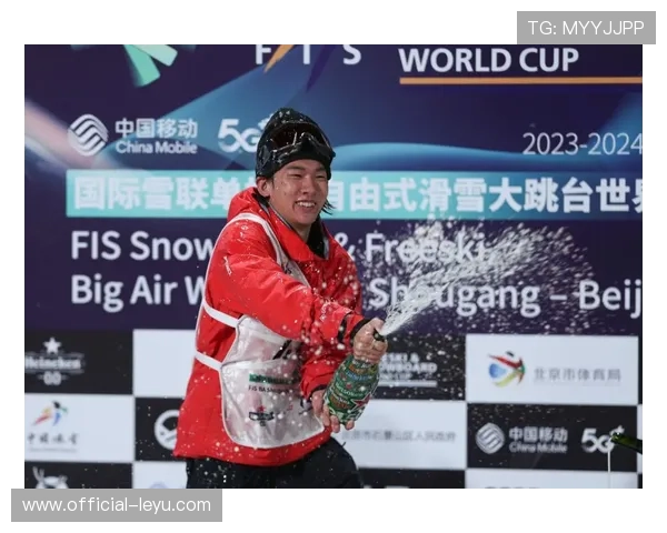 F1围场震动新赛季冠军之争暗流涌动各队博弈升级引爆全球关注热