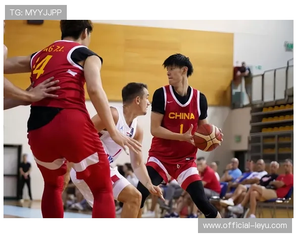中国男篮新周期集训启动年轻球员竞争上岗备战国际赛事全面提升实力 中国男篮新周期集训启动年轻球员竞争上岗备战国际赛事全面提升实力