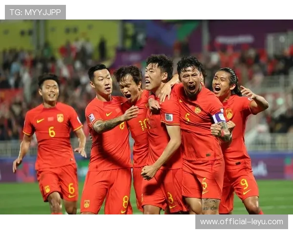 中国足球新星崭露头角助力国足逆袭 亚洲杯赛场争创佳绩