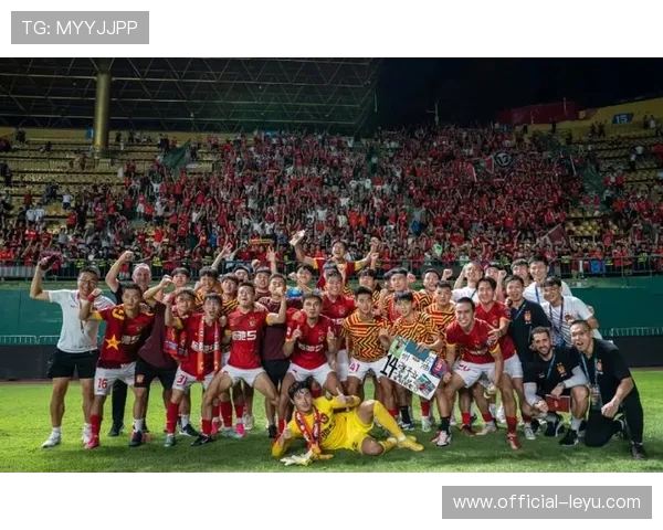 卢顿俱乐部最新动态解析冲超前景与阵容调整球迷热议与管理层战略