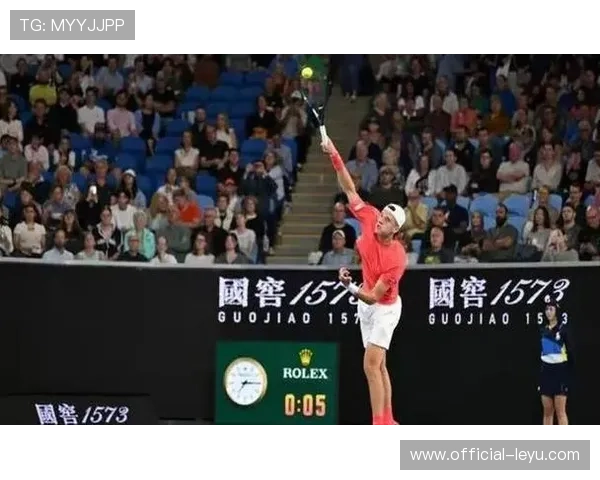 澳网激战正酣新星崛起老将逆袭引爆全球网坛关注焦点赛事再掀高潮 澳网激战正酣新星崛起老将逆袭引爆全球网坛关注焦点赛事再掀高潮