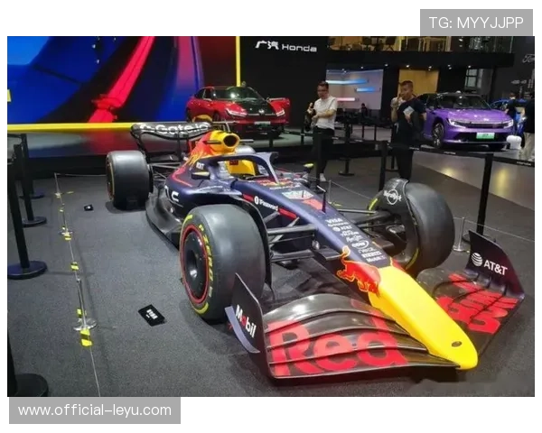 F1新赛季风云再起车队博弈升级车手争冠悬念全面引爆全球关注 F1新赛季风云再起车队博弈升级车手争冠悬念全面引爆全球关注