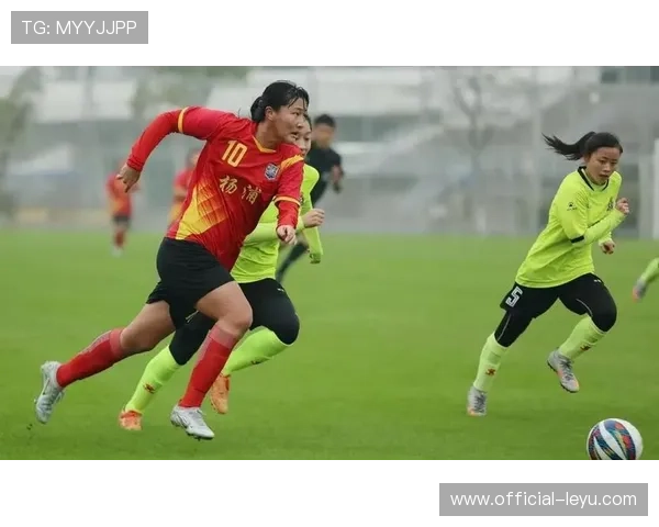 中国女足新帅上任引关注 首战目标锁定世界杯晋级资格 中国女足新帅上任引关注 首战目标锁定世界杯晋级资格